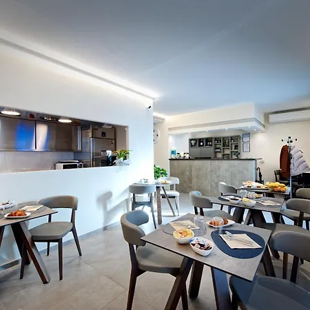 Hotel Giuan 3*