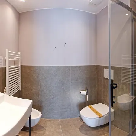 Hotel Giuan 3*