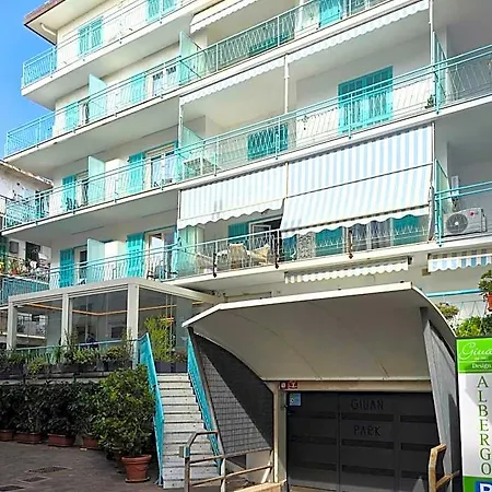 Giuan Hotel Arma di Taggia